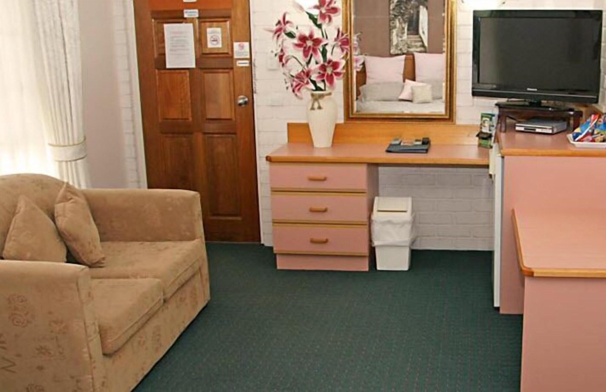 Sapphire Waters Motor Inn Merimbula Exterior foto